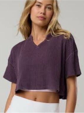 OFFLINE By Aerie Wow! Waffle Notch Neck Cropped T-Shirt in Eggplant Sz XS